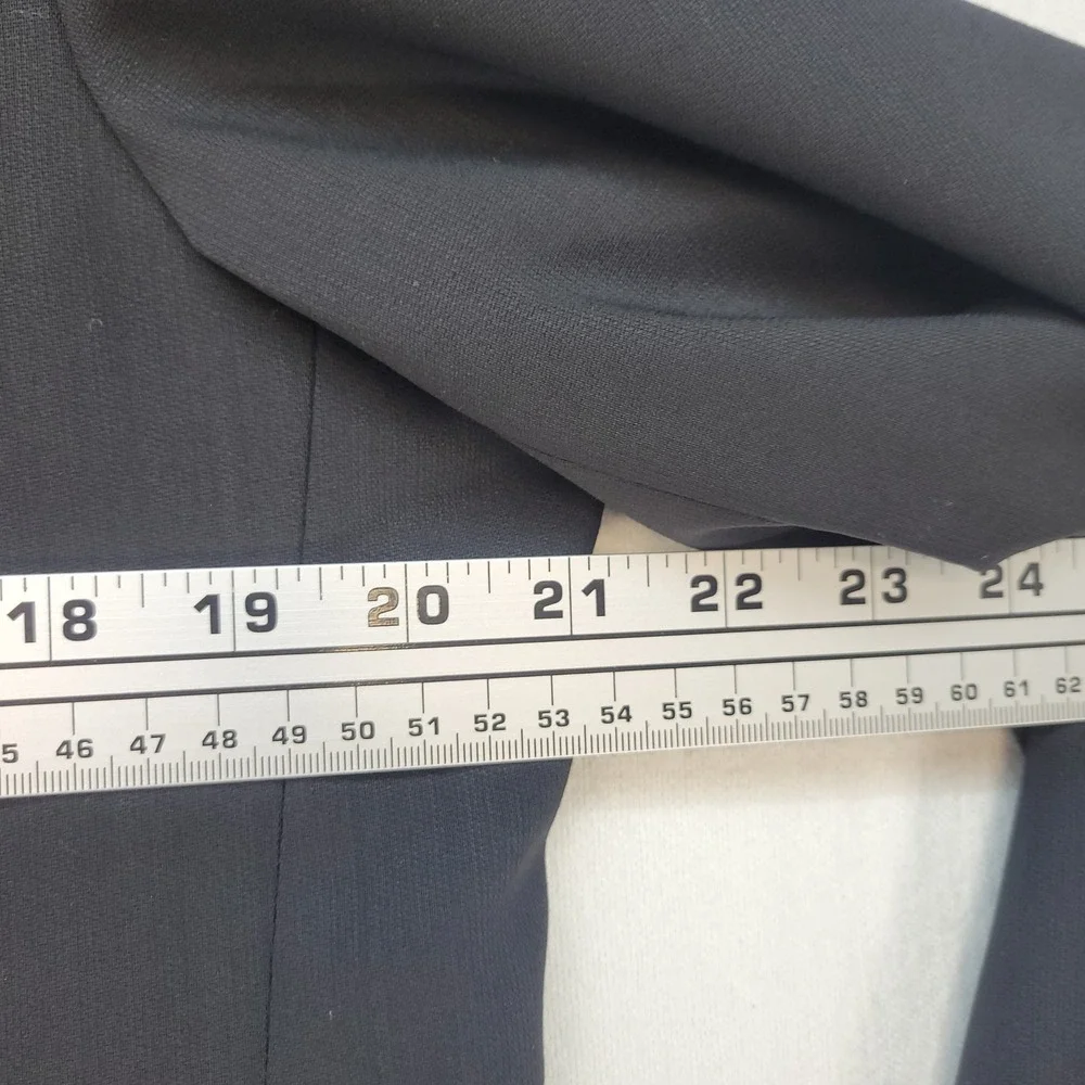 Hugo Boss Blazer Mens 42R Black Wool 4-Button Single Breasted Made in USA